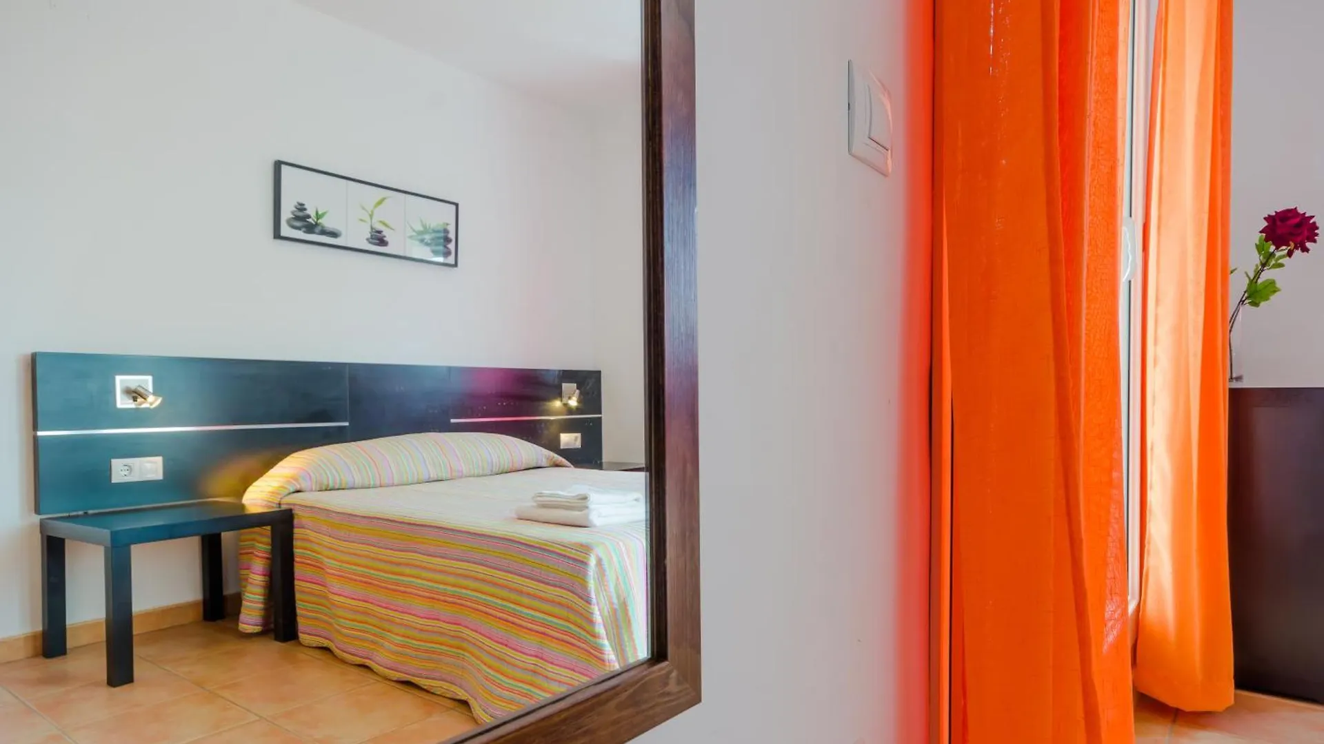 Apartamentos Mas Conil Conil De La Frontera